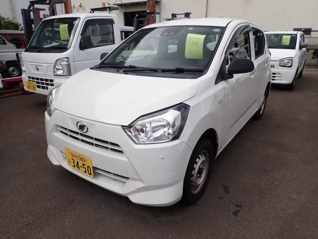 102 Daihatsu Mira e s LA360S 2018 г. (ORIX Sendai Nyusatsu)